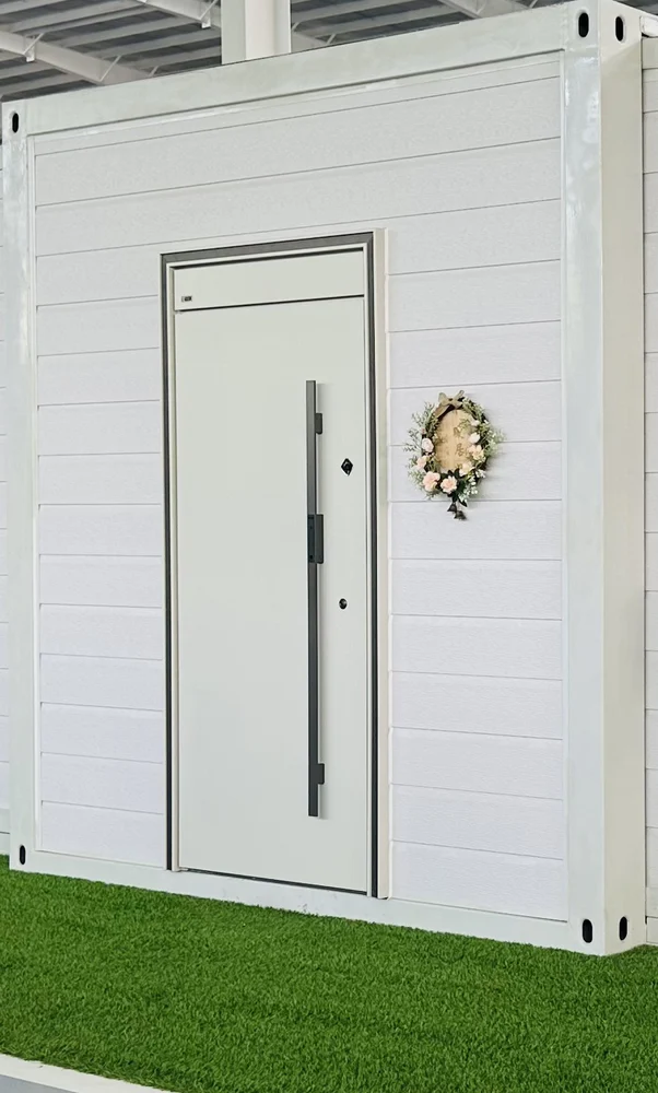 Smart-lock door / Long pull entrance door reference, ED-D02