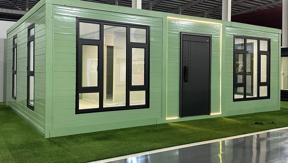 Expandable home with pale green exterior and horizontal grooves finish, EX-M04
