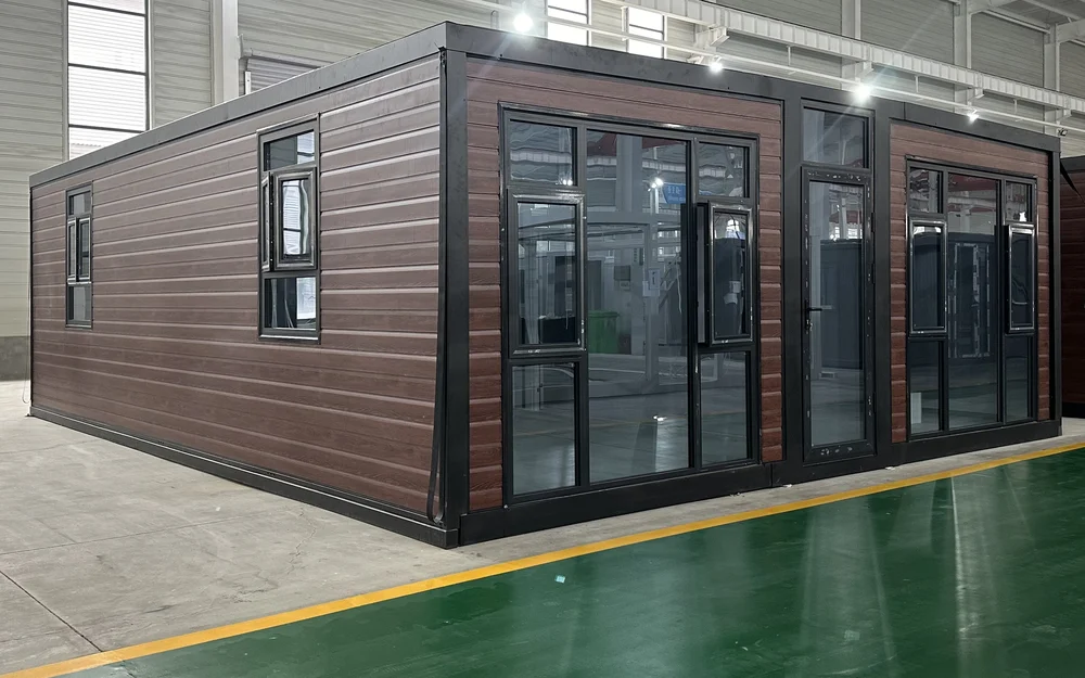 Expandable home with red brown exterior and horizontal fine woodgrain finish, EX-M14